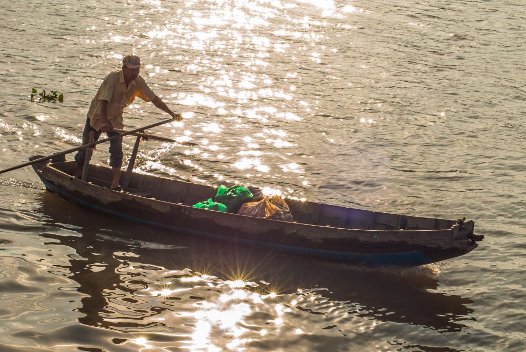 Mekong – Can Tho Morning Row